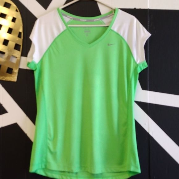 Nike Running Dri-Fit top - Picture 1 of 6